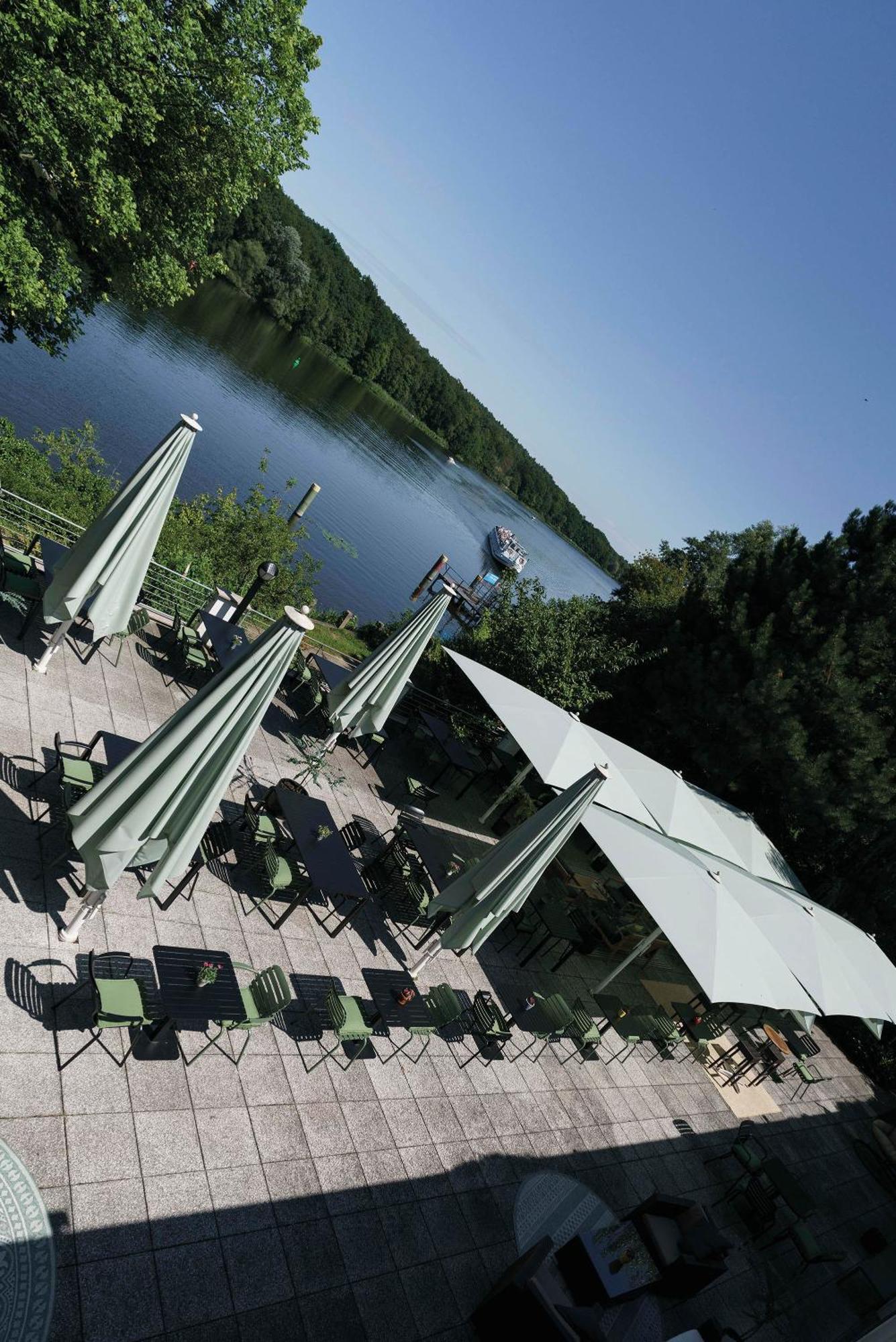 Seminaris Hotel Potsdam Griebnitzsee Bagian luar foto
