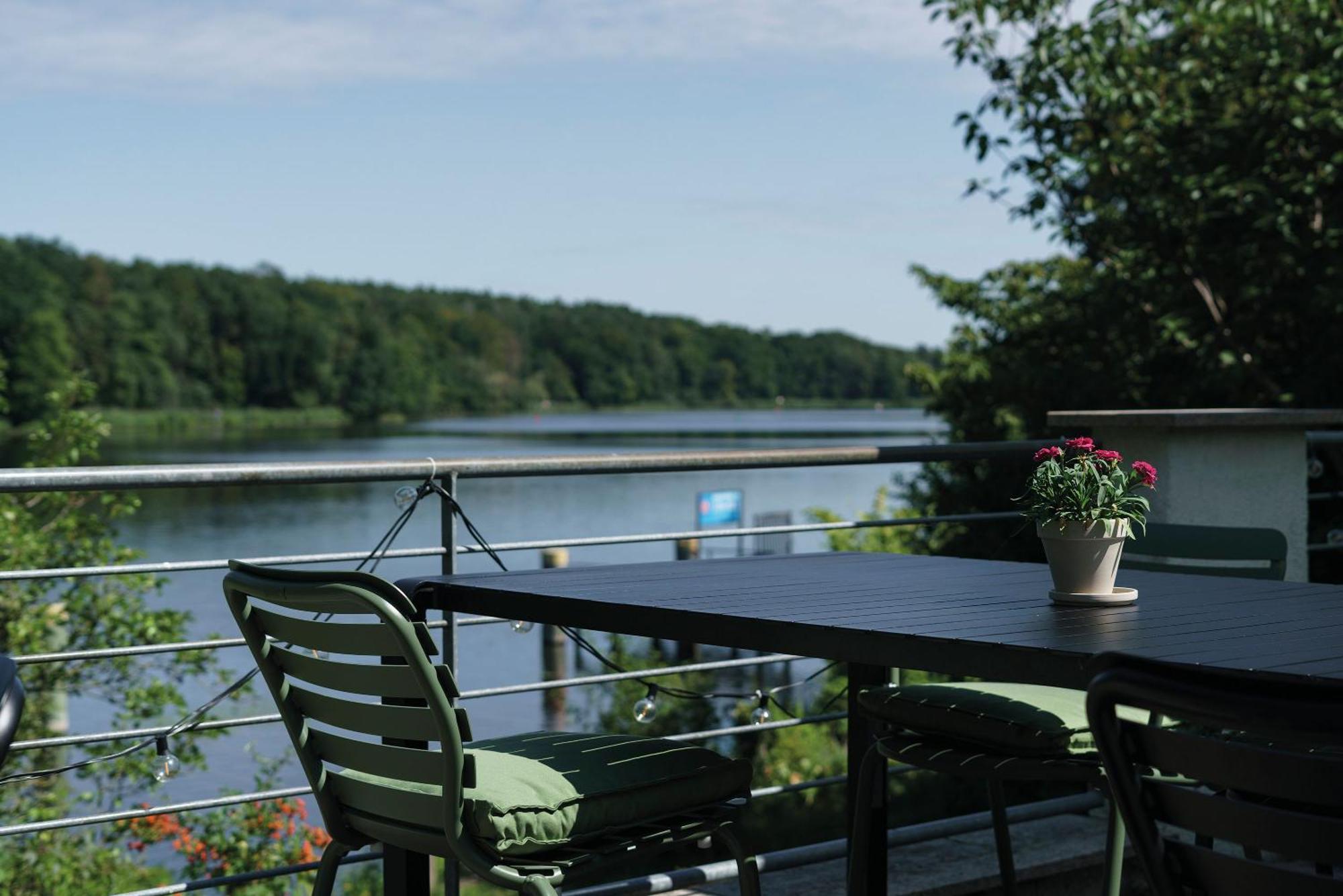 Seminaris Hotel Potsdam Griebnitzsee Bagian luar foto